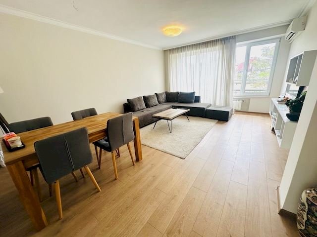 Quadrilocale Sofia (zona Лозенец) - foto 1