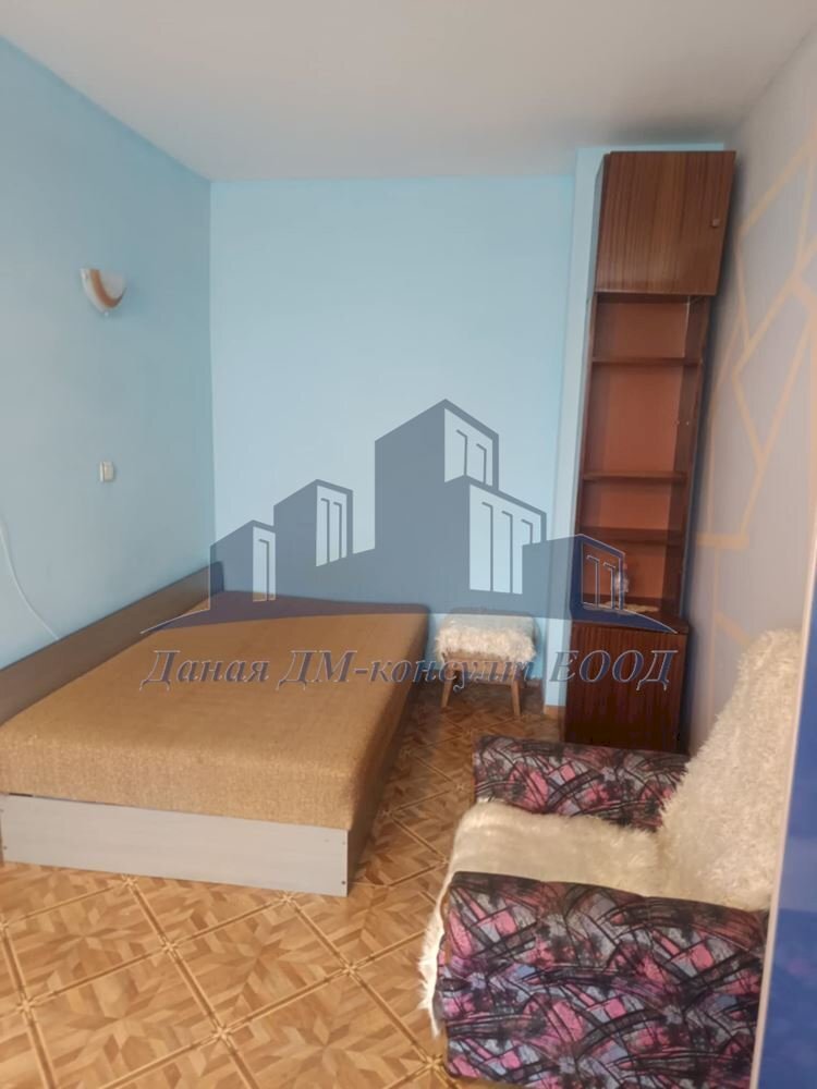 Monolocale Shumen (zona Тракия) - foto 1