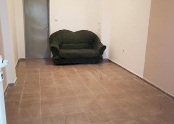 Negozio Burgas (zona Възраждане) - foto 1