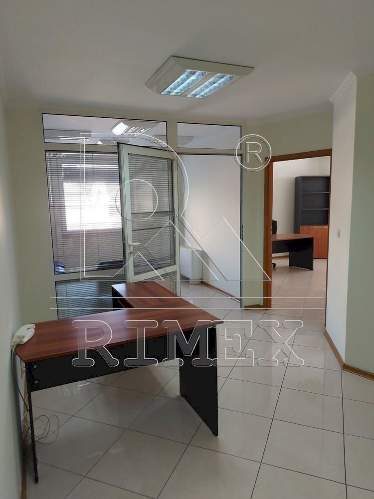 Office Plovdiv (neighborhood Център) - photo 1