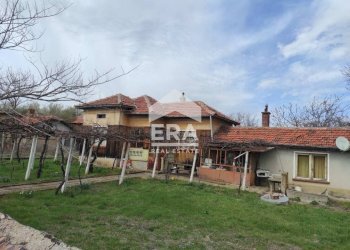 Villa Lovech - photo 1