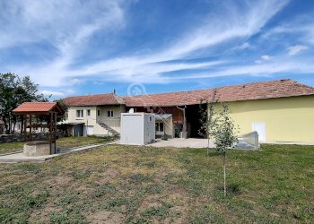 Villa Ruse - foto 1