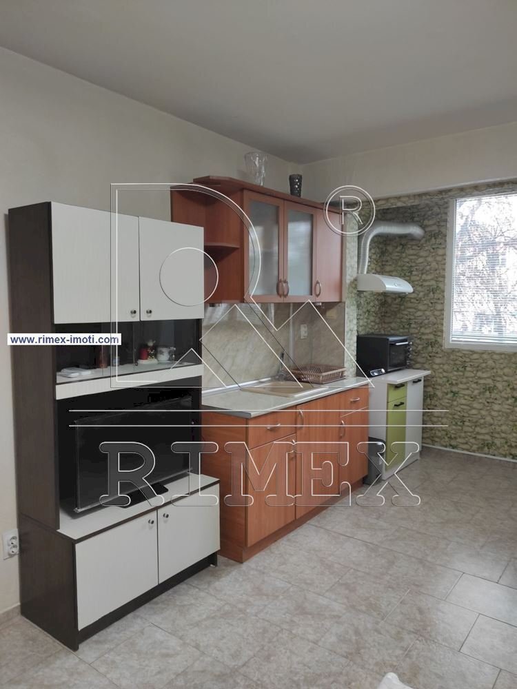 Two-room apartment Plovdiv (neighborhood Кючук Париж) - photo 1