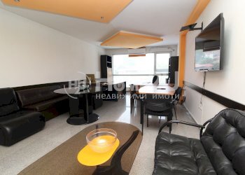 Ufficio Plovdiv (zona Кършияка) - foto 1