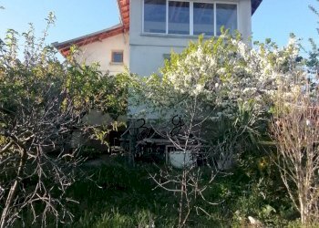 Самостоятелна къща с. Градец, Костинброд - фото 1