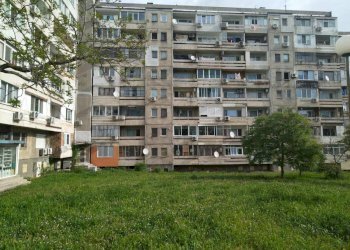 One-room apartment Burgas (neighborhood Меден рудник - зона А) - photo 1