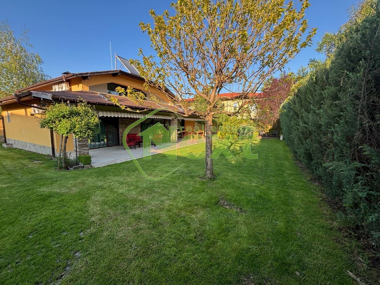 Casa indipendente Sofia (zona в.з.Врана - Лозен) - foto 1