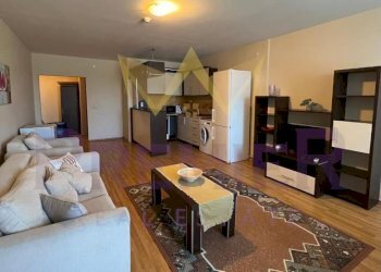 Three-room apartment Varna - photo 1