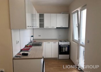Three-room apartment Varna (neighborhood Генералите) - photo 1