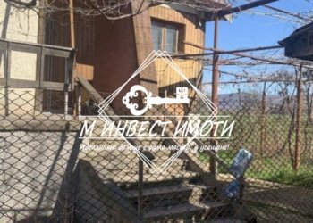 Casa indipendente с. Дрангово, Elena - foto 1