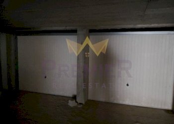 Паркомясто Варна (квартал Трошево) - фото 1