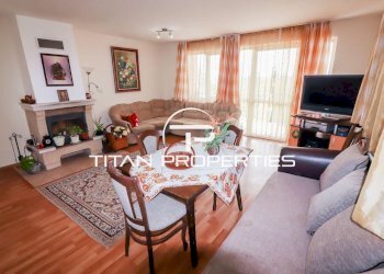 Casa indipendente Varna (zona м-т Ален мак) - foto 1