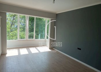 Three-room apartment Sofia (neighborhood Гоце Делчев) - photo 1
