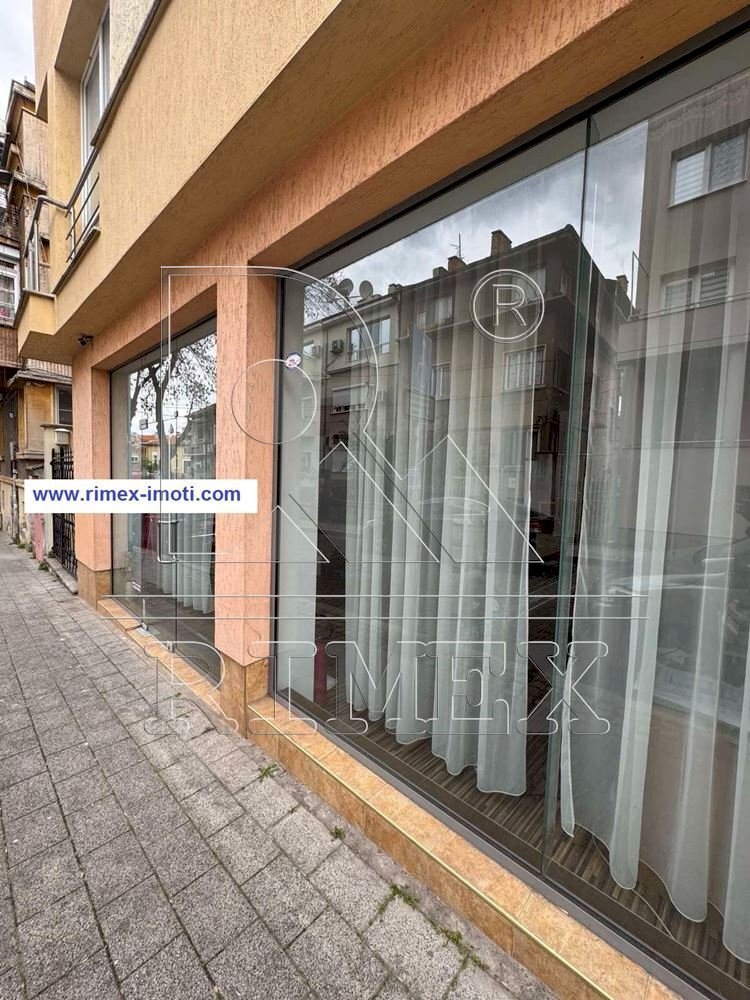 Negozio Plovdiv (zona Център) - foto 1