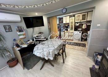 Casa indipendente Targovishte (zona Бряг) - foto 1