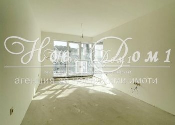 Trilocale Plovdiv (zona Прослав) - foto 1