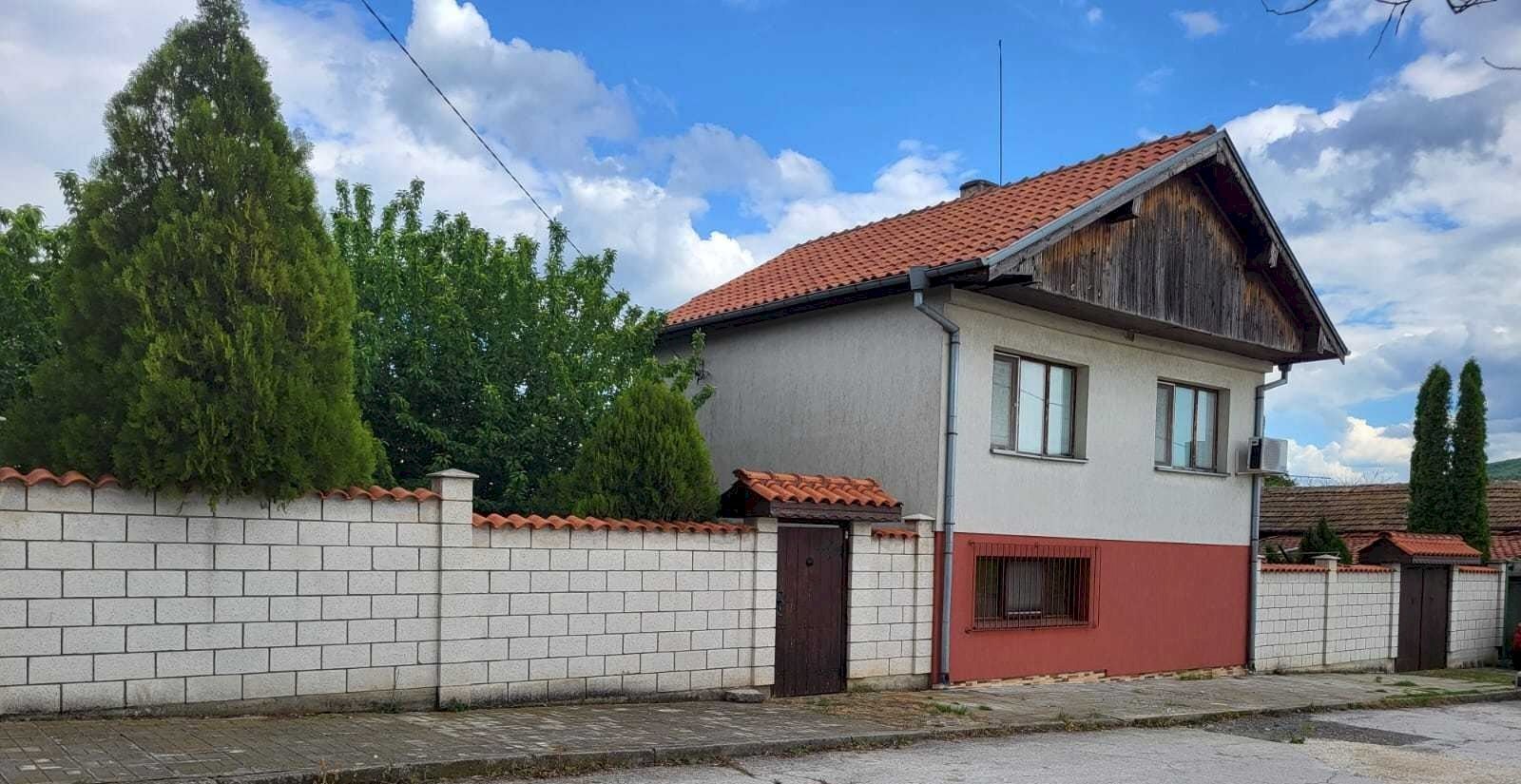 Casa indipendente Kaspichan - foto 1