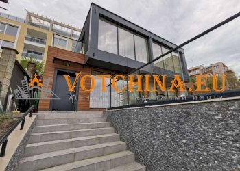 Вили гр. Варна, Варна (квартал Бриз) - фото 1