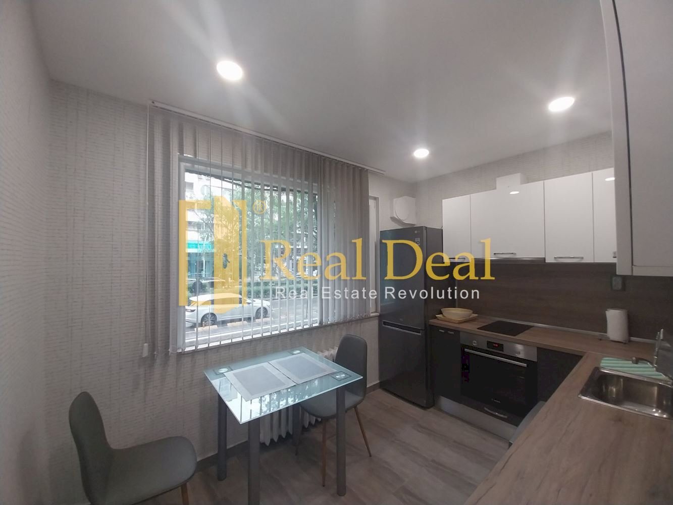 Trilocale Sofia (zona Иван Вазов) - foto 1
