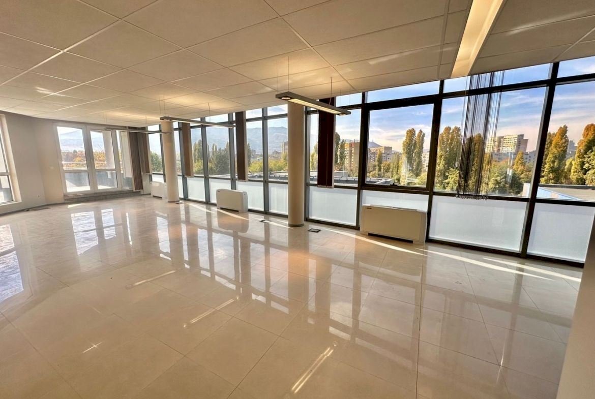 Office Sofia (neighborhood Младост 1) - photo 1