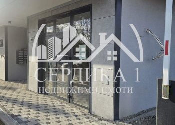 Shop Pernik (neighborhood Изток) - photo 1