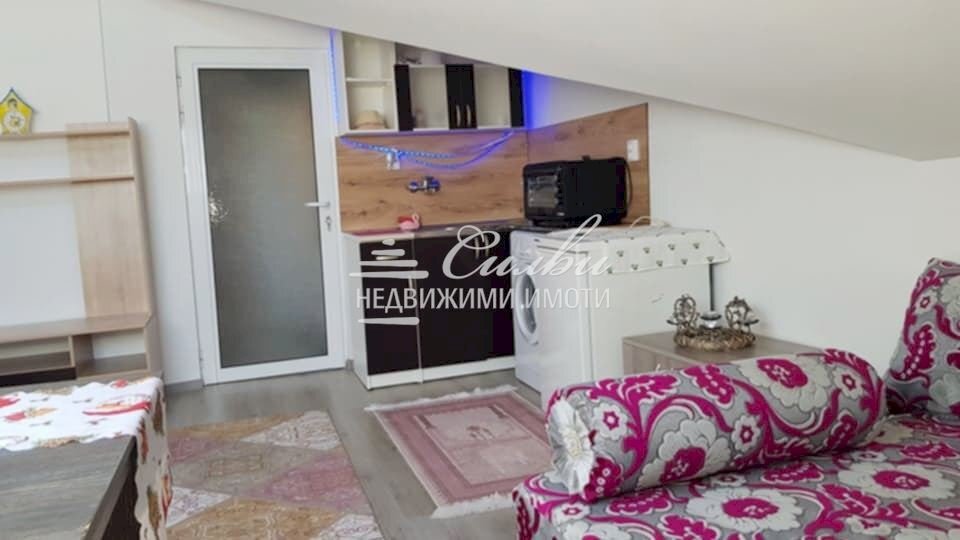 Monolocale Shumen (zona Военно училище) - foto 1