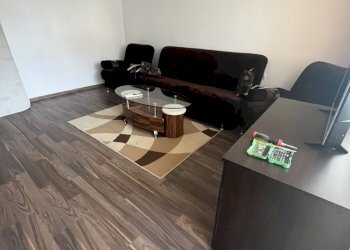 Three-room apartment Pleven (neighborhood Широк център) - photo 1