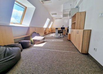 Офис София - фото 1