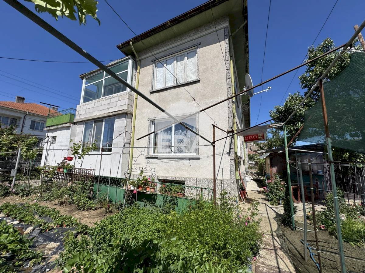 Villa Silistra - foto 1