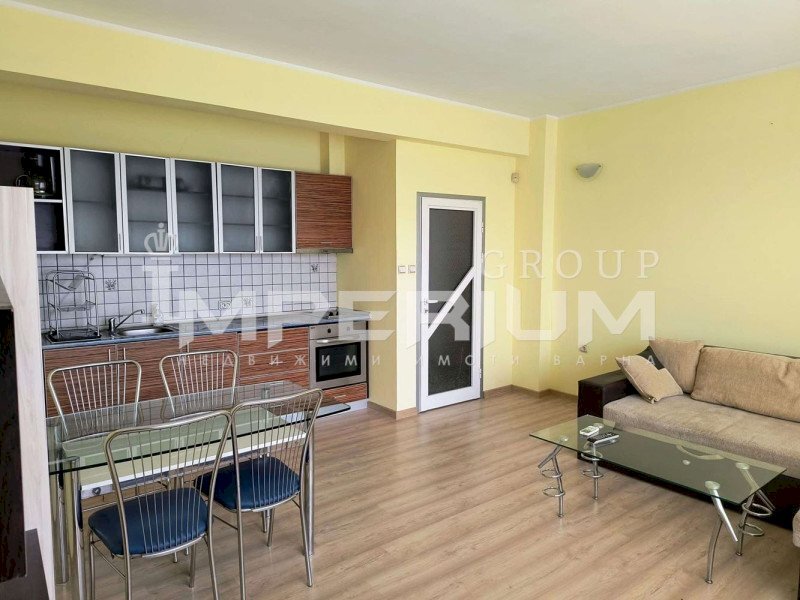 Appartamento Varna (zona Изгрев) - foto 1
