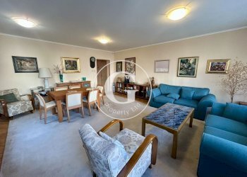 Four-room apartment Sofia (neighborhood Яворов) - photo 1