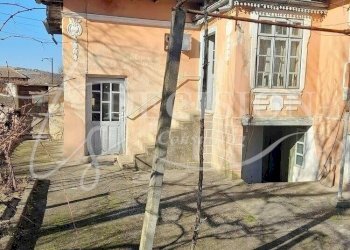 Independent house Polski Trambesh - photo 1