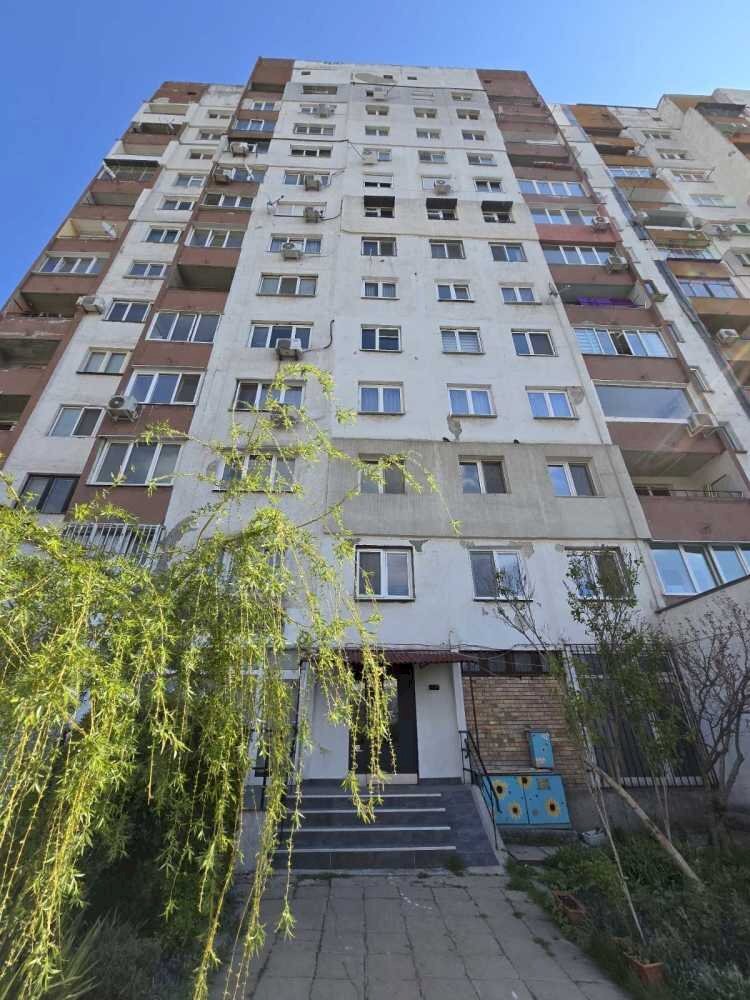 Apartment at auction Sofia - photo 1
