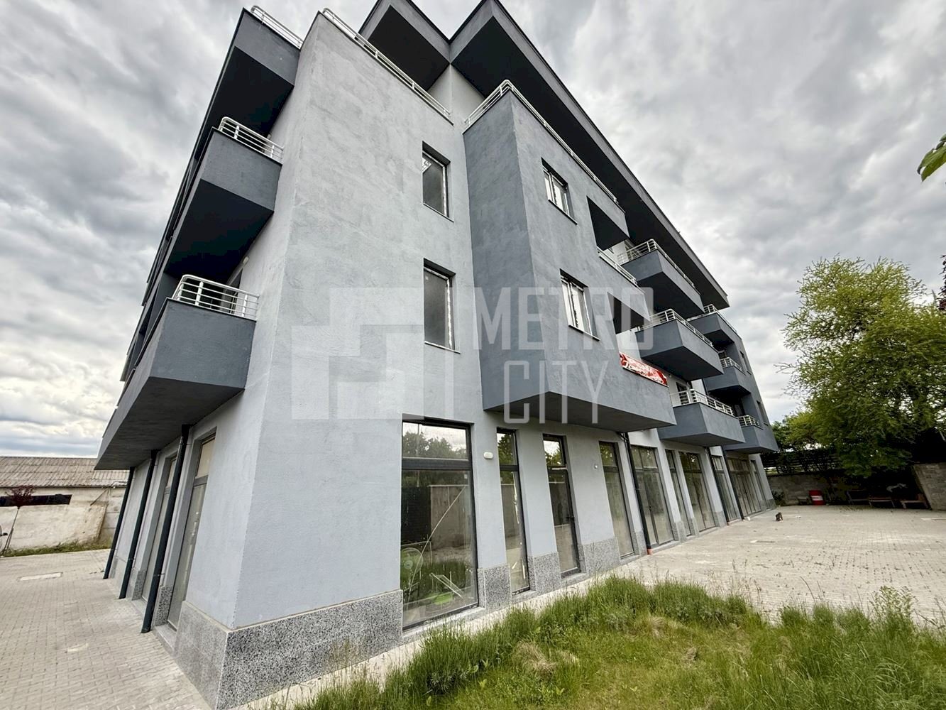 Trilocale Sofia (zona в.з.Врана - Лозен) - foto 1