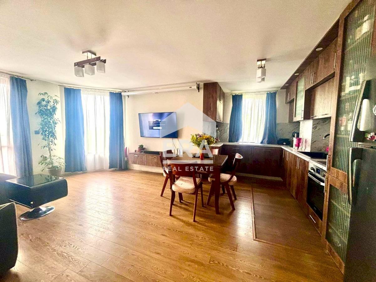 Three-room apartment Varna (neighborhood Възраждане 3) - photo 1