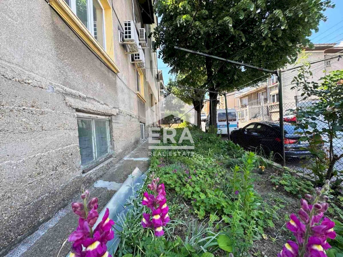 Three-room apartment Ruse (neighborhood Дружба 2) - photo 1