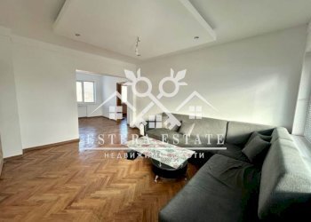 Three-room apartment Shumen (neighborhood Център) - photo 1