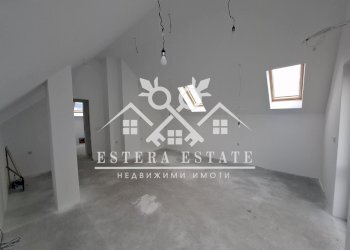 Three-room apartment Shumen (neighborhood 5-ти полк) - photo 1