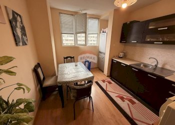 Three-room apartment Varna (neighborhood Червен площад) - photo 1