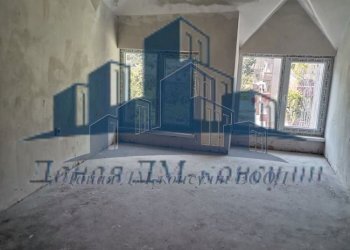 Three-room apartment Shumen (neighborhood Томбул джамия) - photo 1