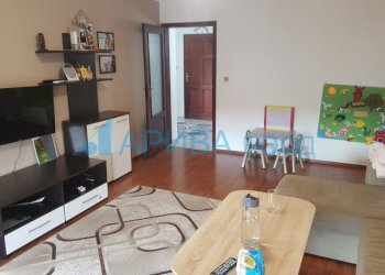 Four-room apartment Haskovo (neighborhood Любен Каравелов) - photo 1