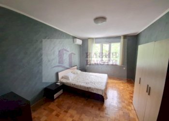 Trilocale Ruse (zona Здравец) - foto 1