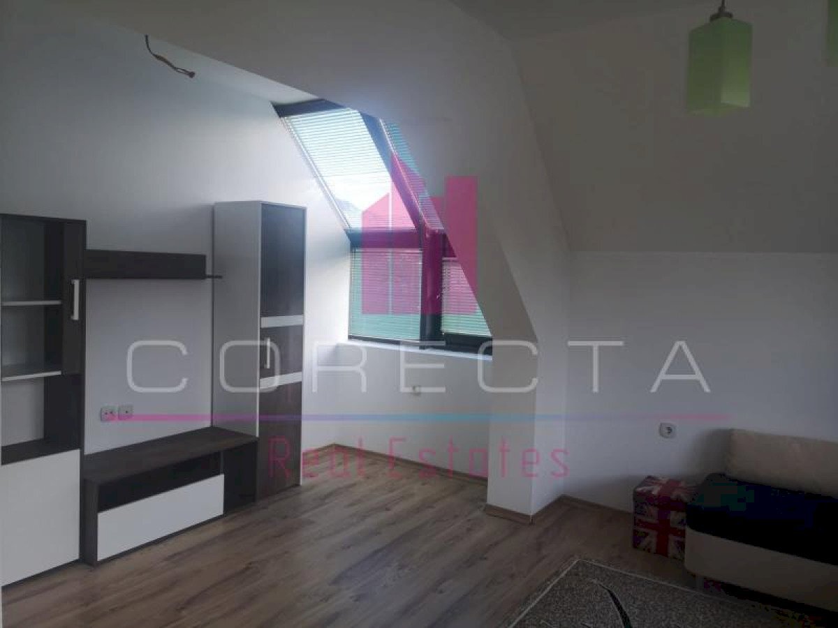 Two-room apartment Ruse (neighborhood Ялта) - photo 1