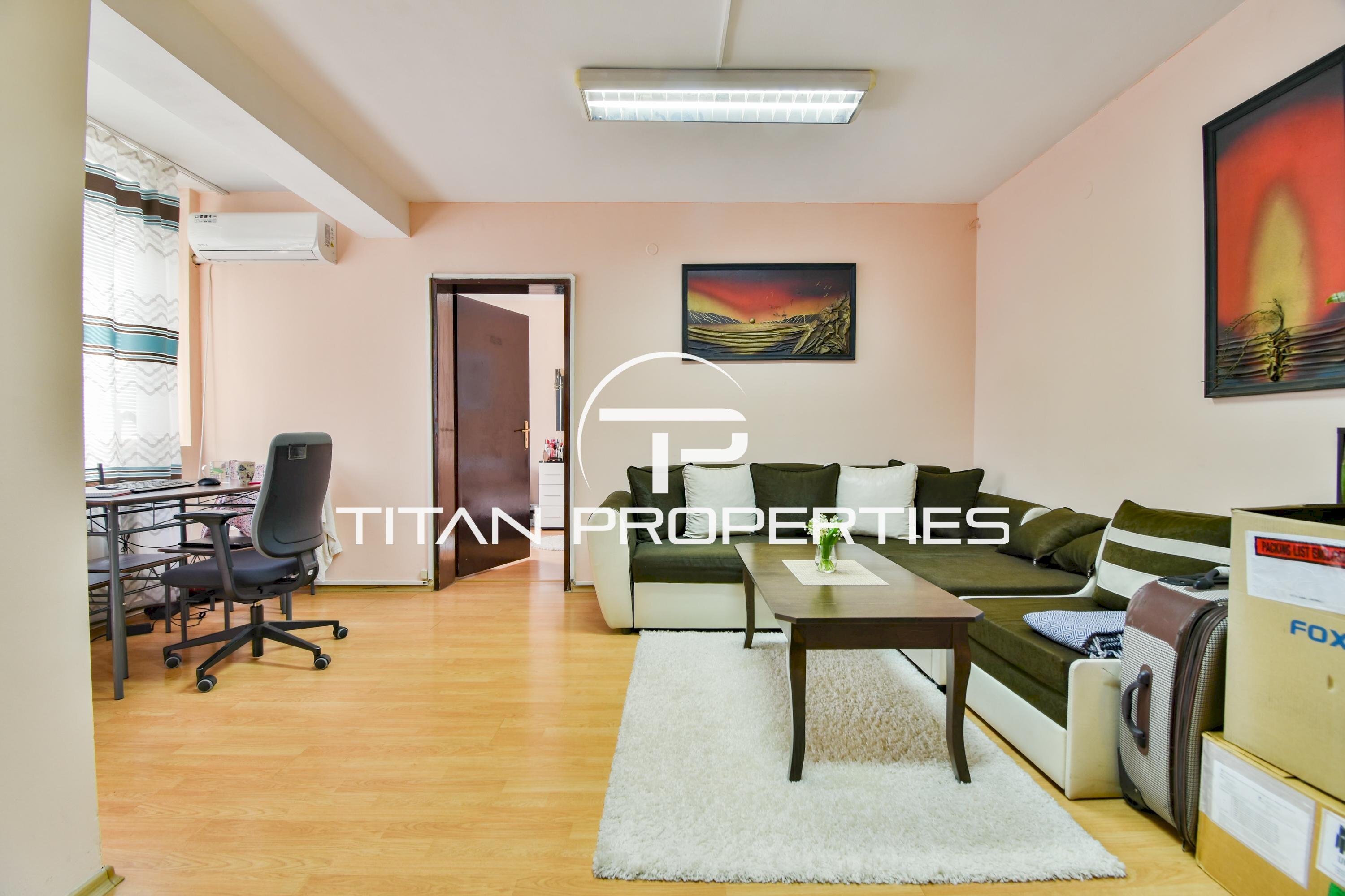 One-room apartment Sofia (neighborhood Център - Юг) - photo 1
