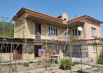 Casa indipendente Shumen (zona Дивдядово) - foto 1