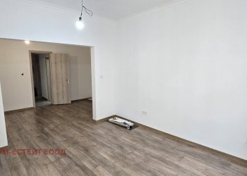 Office ул. Иван Вазов, Sofia - photo 1