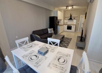 Two-room apartment Plovdiv (neighborhood Смирненски) - photo 1
