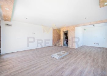 Independent house Varna - photo 1