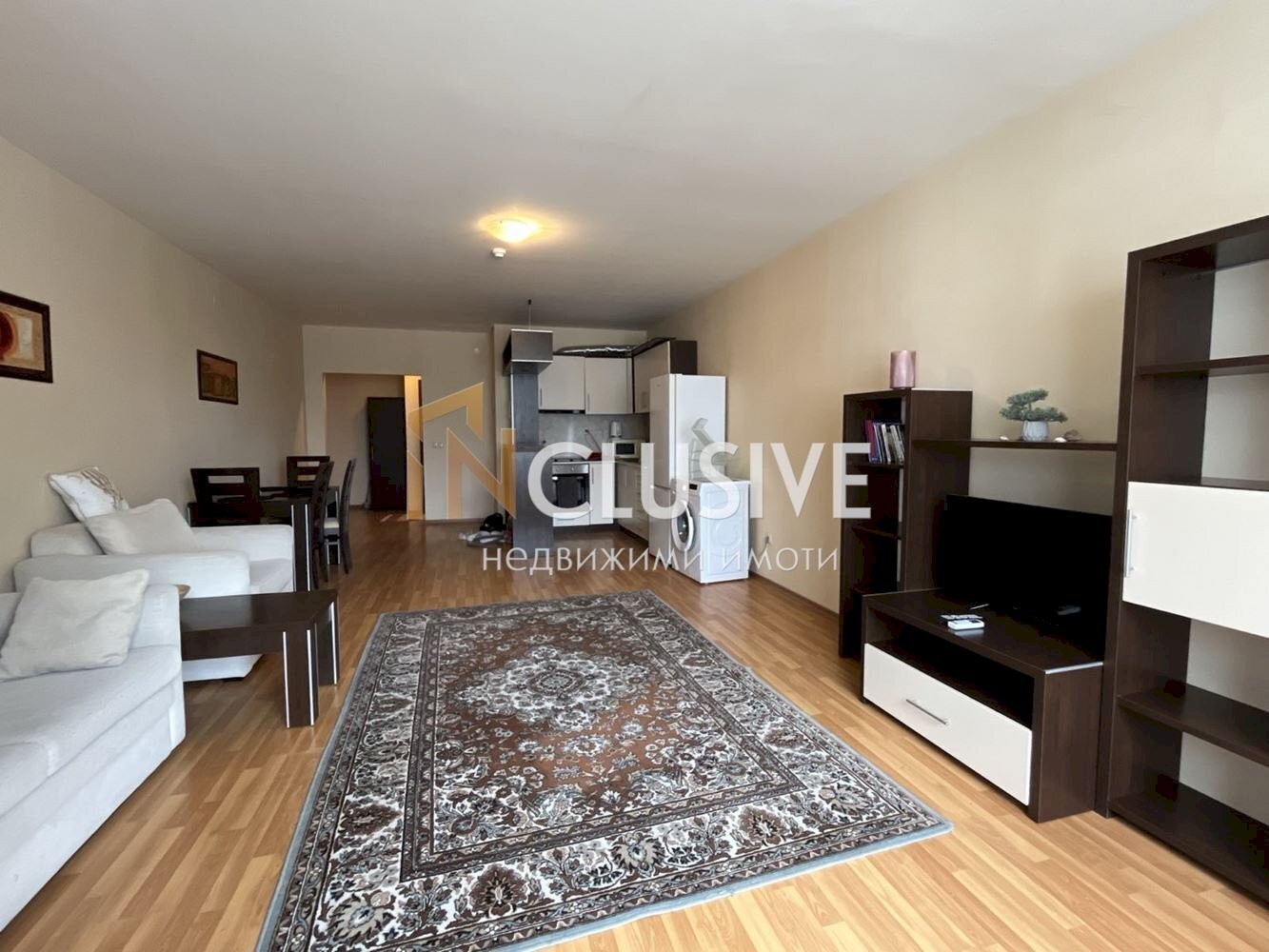 Three-room apartment Varna - photo 1