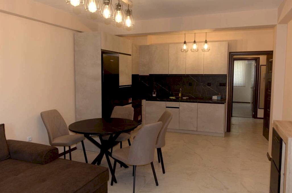 Two-room apartment Plovdiv (neighborhood Каменица 1) - photo 1